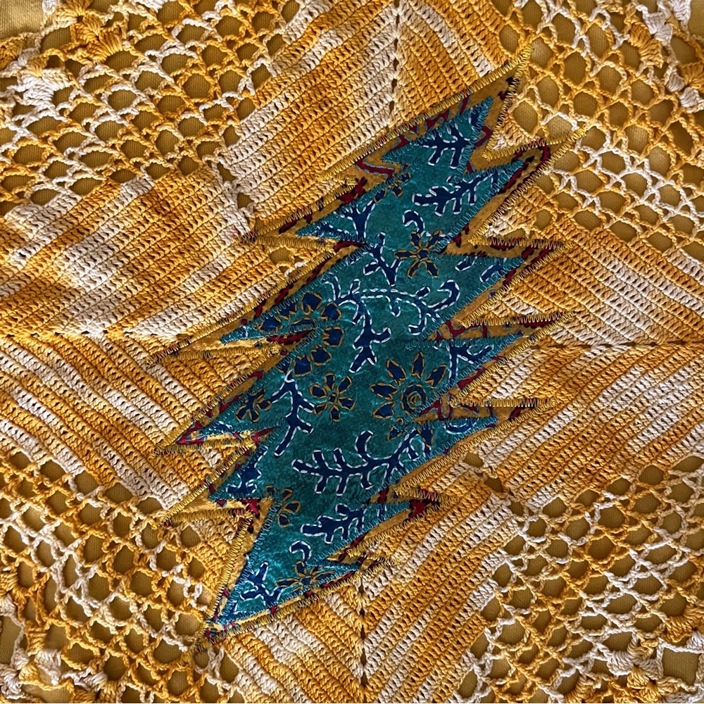 silk crochet patchwork stealie bright golden Grateful Dead festival hoodie💚⚡️🩵 - Picture 7 of 15